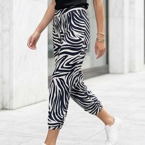 Chico's 3P Zebra Print‎ Skimmer Pants Ink Navy White Ultimate Fit Petite NWT